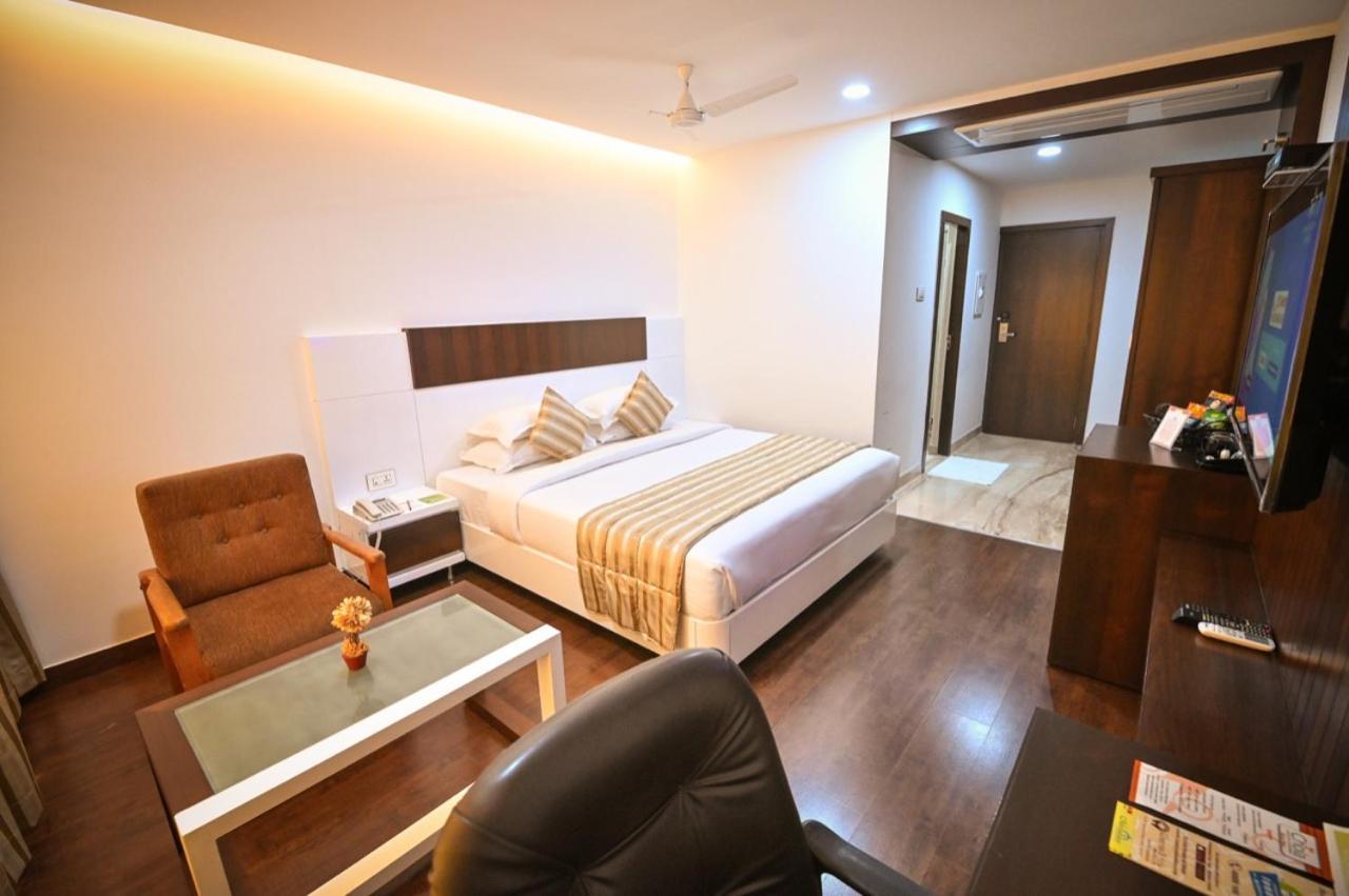 Chola Serviced Apartment Tiruchirappalli Exterior foto